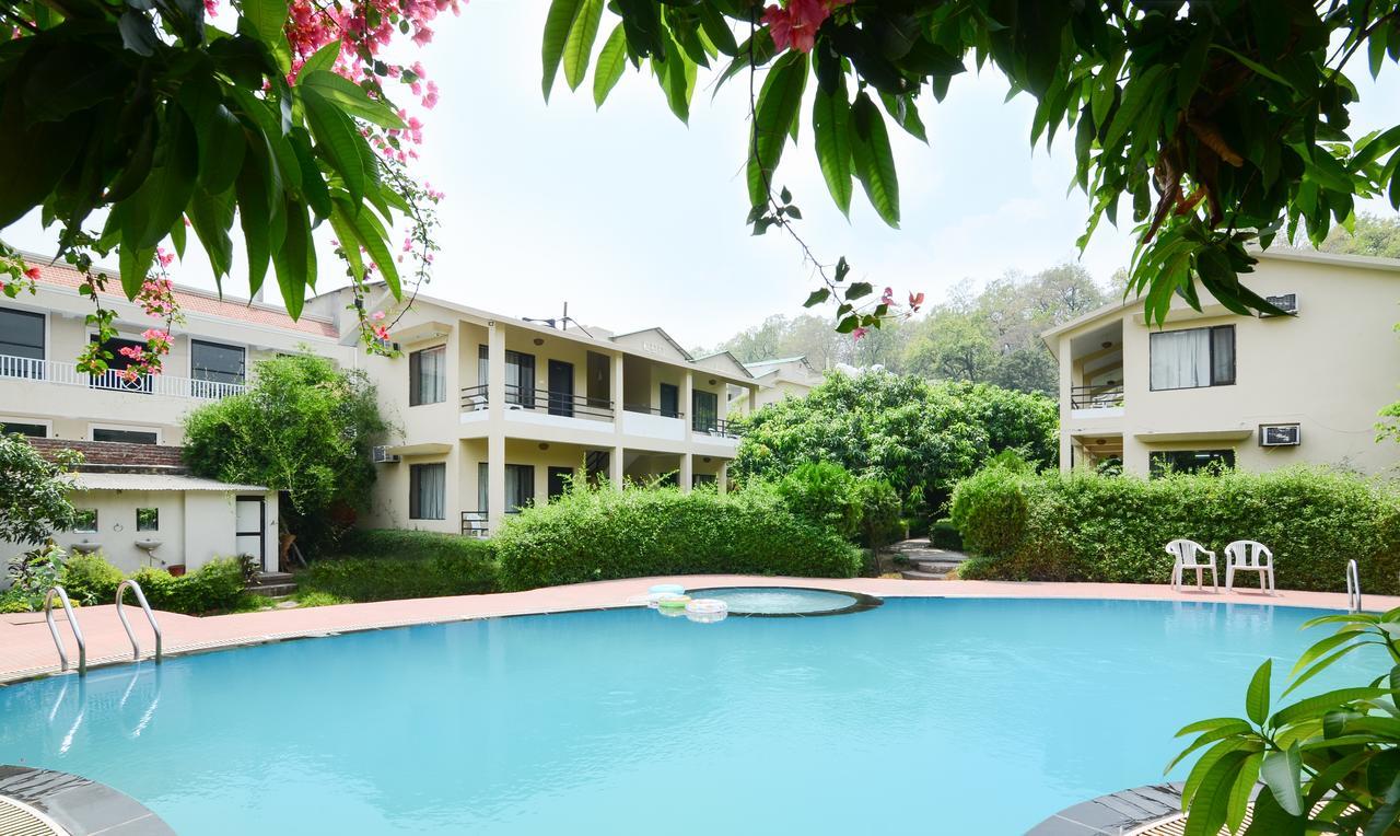 Corbett Aroma Park Hotel Rāmnagar Exterior foto